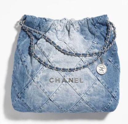 【希少☆色落ちデニムで爽やかに】CHANEL 22 デニムバックパック